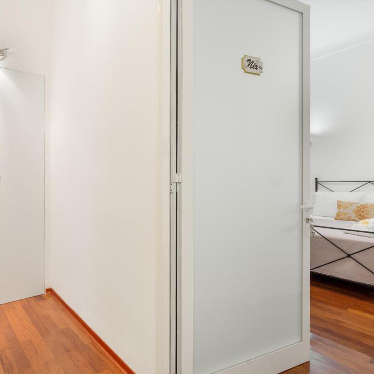 Kairos Rooms & Suite - Habitación Doble con ducha - 1 o 2 camas - 12