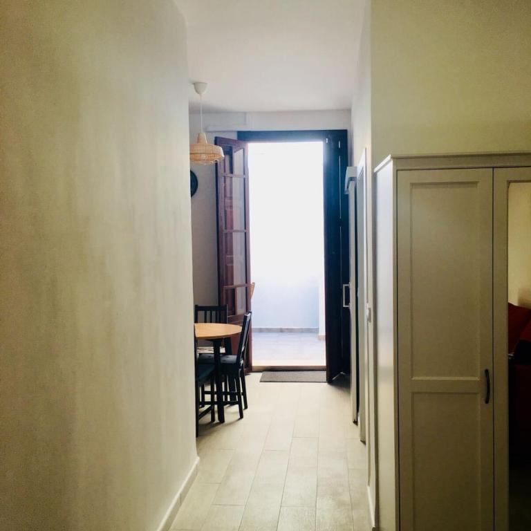 Casa con Altillo, Terraza y Solarium en Cabañal - Apartamento con ducha - 6