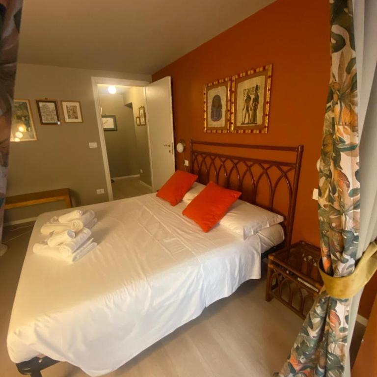 Quadrilatero , 2BR , Parking in Centro - Appartamento con 2 Camere da Letto - 4