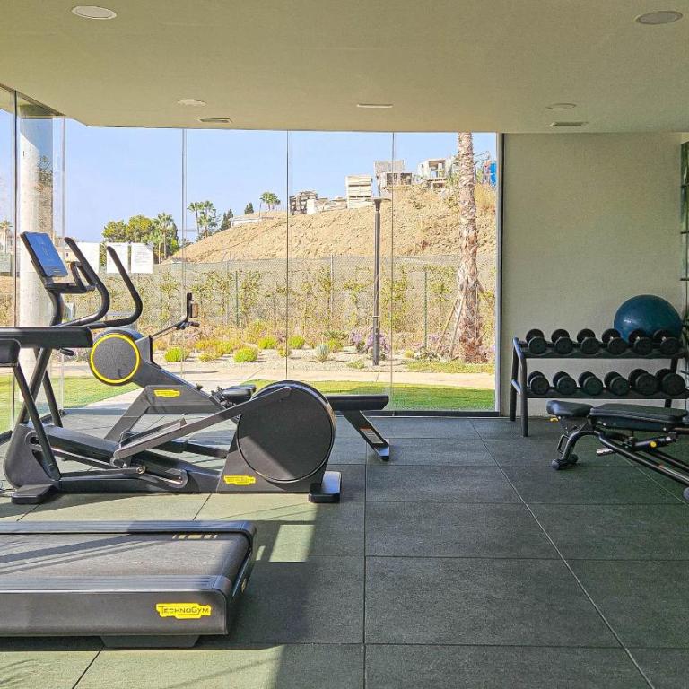 Stylish apartment with access to pool, gym & padel - Appartamento con Balcone - 8