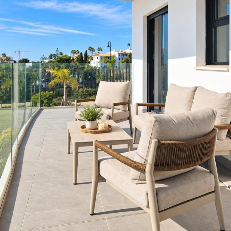 Stylish apartment with access to pool, gym & padel - Appartamento con Balcone - 21