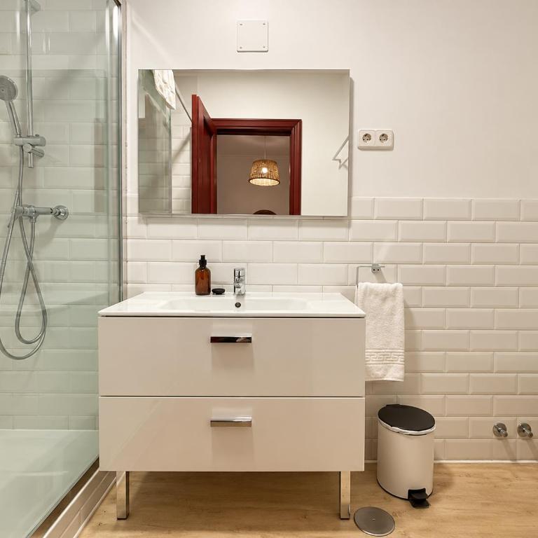 Estudio clásico para 4 en Las Letras, Ventura de la Vega - Apartamento de 1 dormitorio - 11