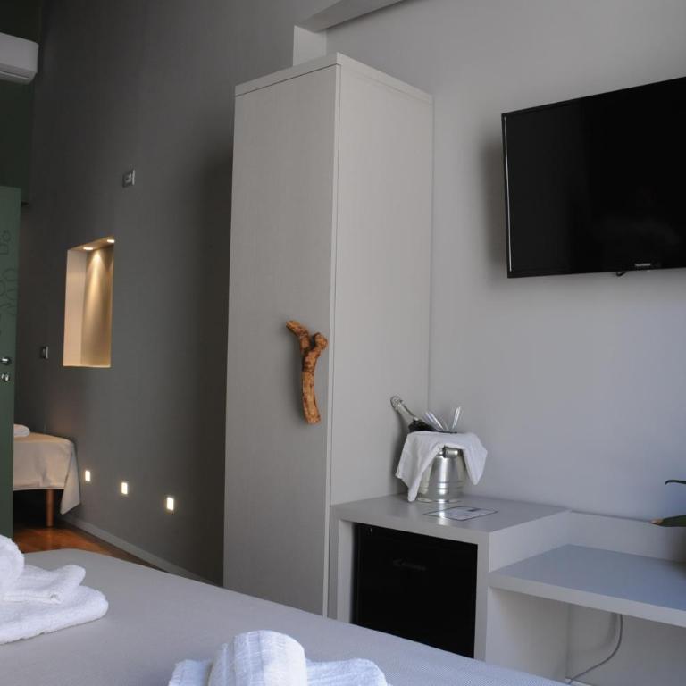 B&B Vin e Va - Camera Tripla con Bagno Privato - 8