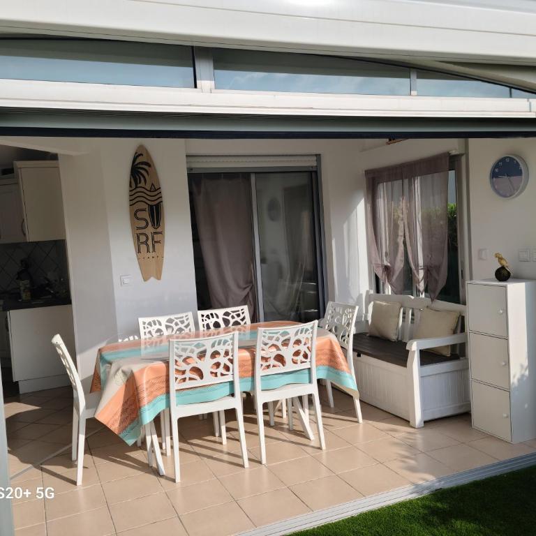 UN TOUT INCLUS DE CHARME EN FRONT DE MER - Appartement - 12