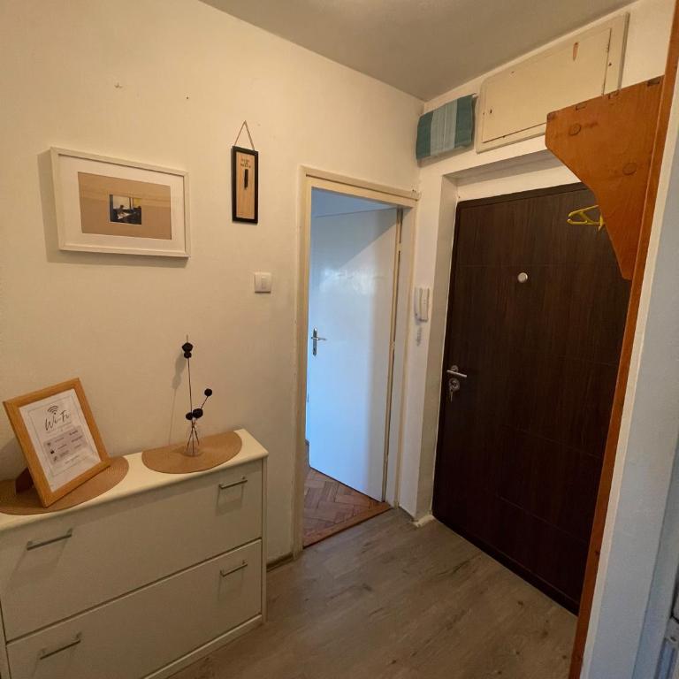 Apartman Centar Beograd - Apartment mit Terrasse - 12