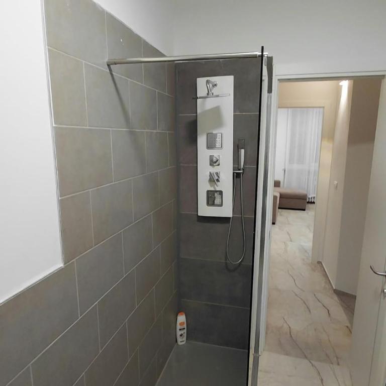 Mini suite F2 - Appartamento con 1 Camera da Letto - 5