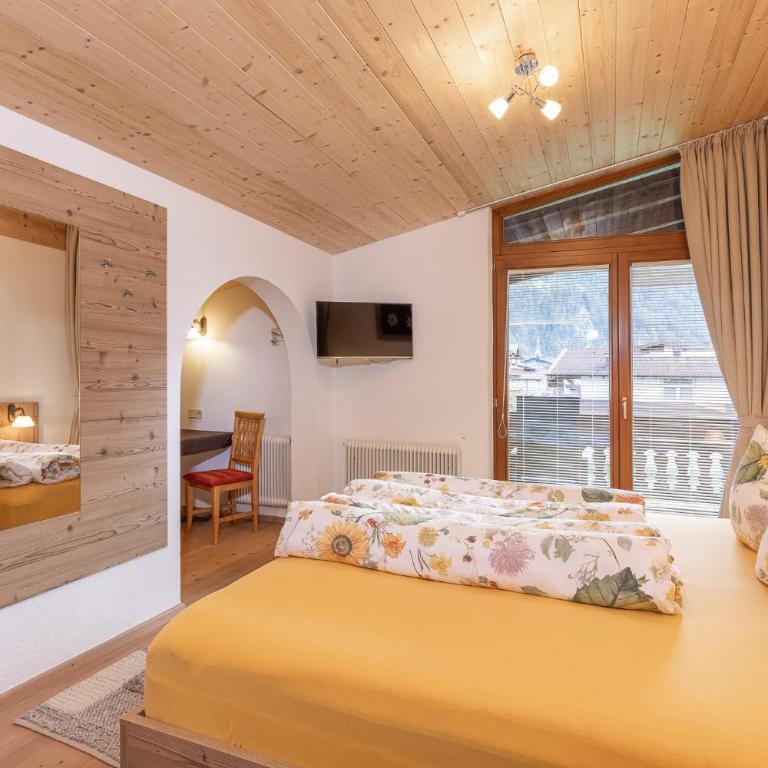 Gästehaus Waltraud - Apartment mit Blick auf die Berge - 35