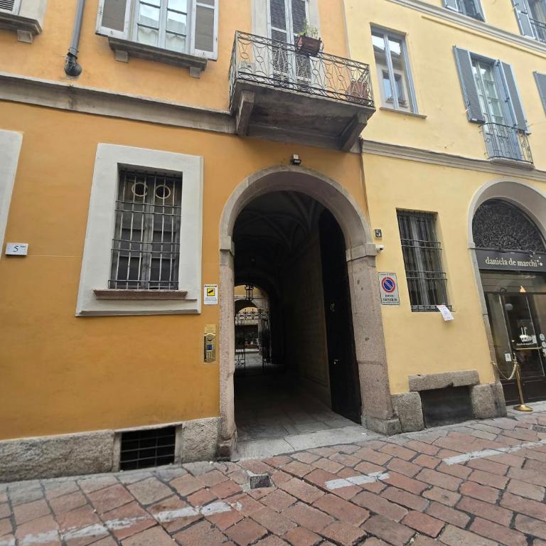 YR Apartments - Duomo - 5 Min Walk to Duomo - Appartamento con 1 Camera da Letto - 35