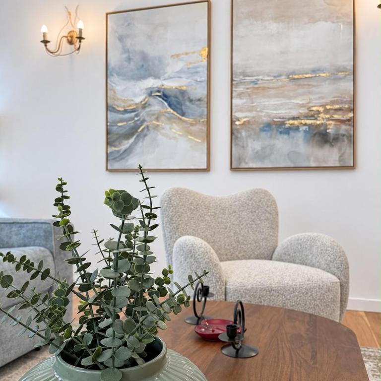Stella Apartment Elegance in the heart of Trieste - Appartamento con 2 Camere da Letto e Vista Città - 3