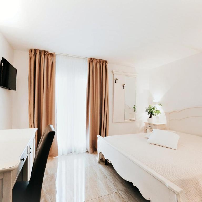 Dimore Relais - Suite Garden Breakfast - Chambre Double avec Balcon - 5