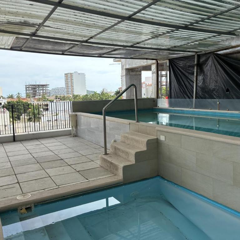 Cerca de la Playa, en el corazon de la Zona Dorada - Apartamento - 24