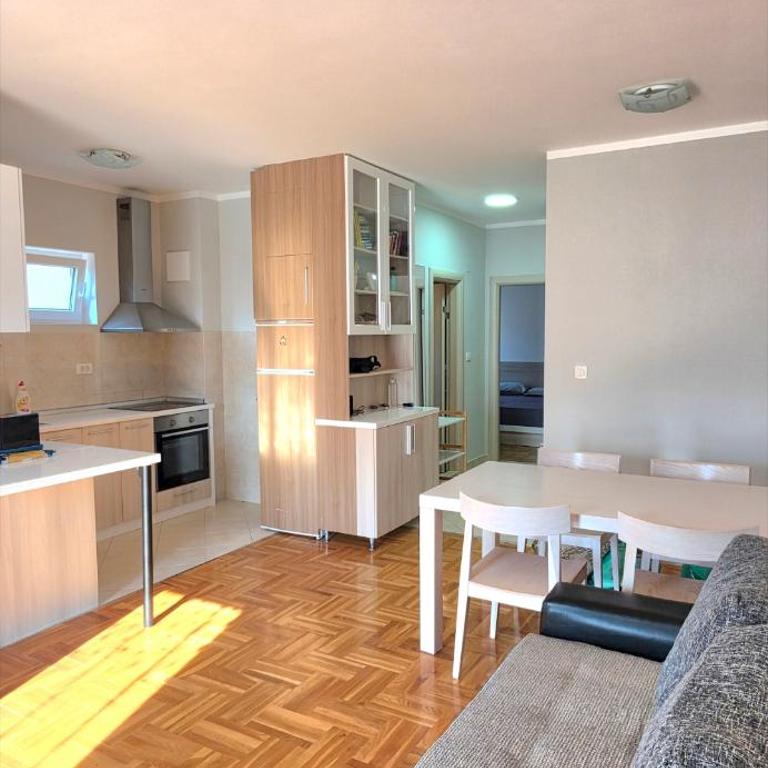 PriSMi - Apartment mit 1 Schlafzimmer - 2