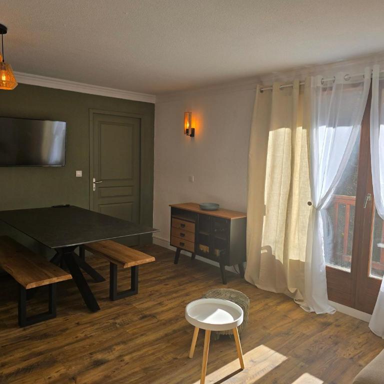 3 pièces 6 pers, 2 chambres, balcon sud - Appartamento con 2 Camere da Letto - 3