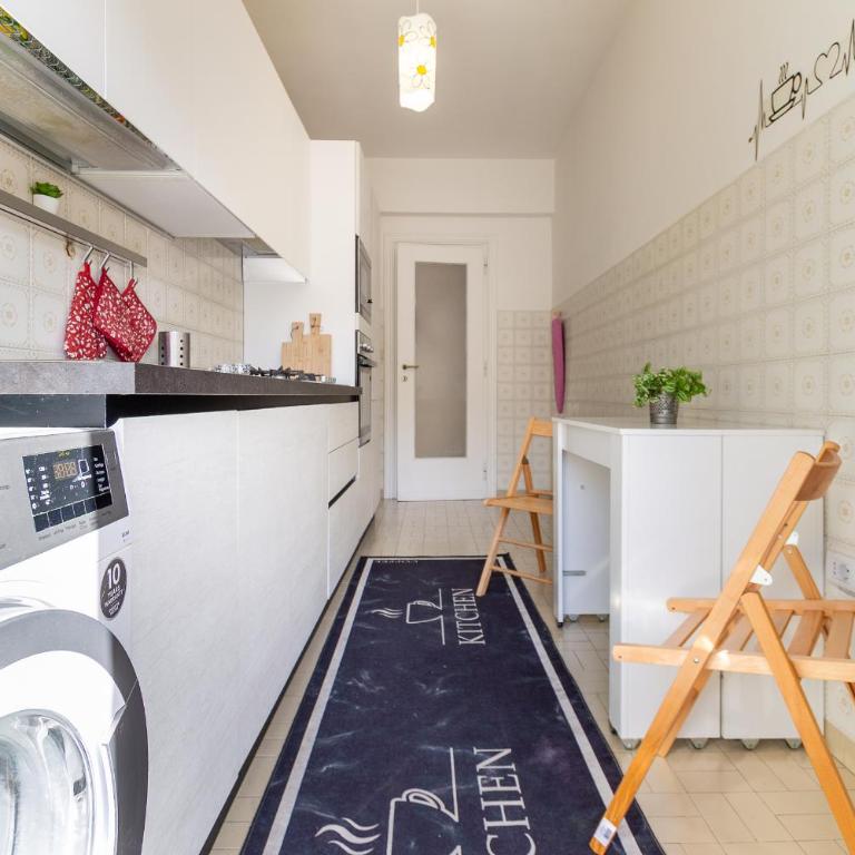11 Penthouse vicino la metro - Appartamento con 2 Camere da Letto - 13