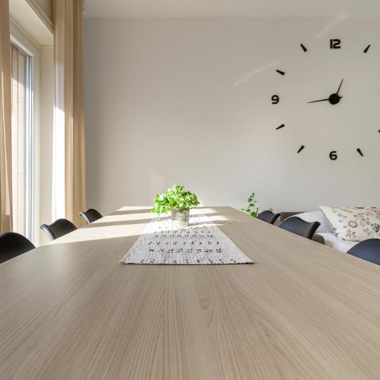 11 Penthouse vicino la metro - Appartamento con 2 Camere da Letto - 23