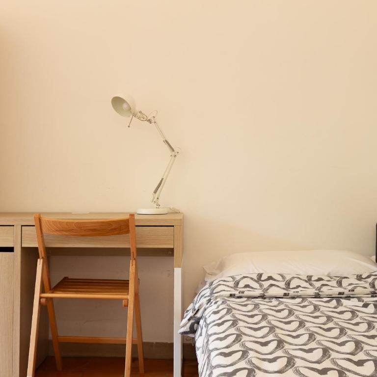 11 Penthouse vicino la metro - Appartamento con 2 Camere da Letto - 37