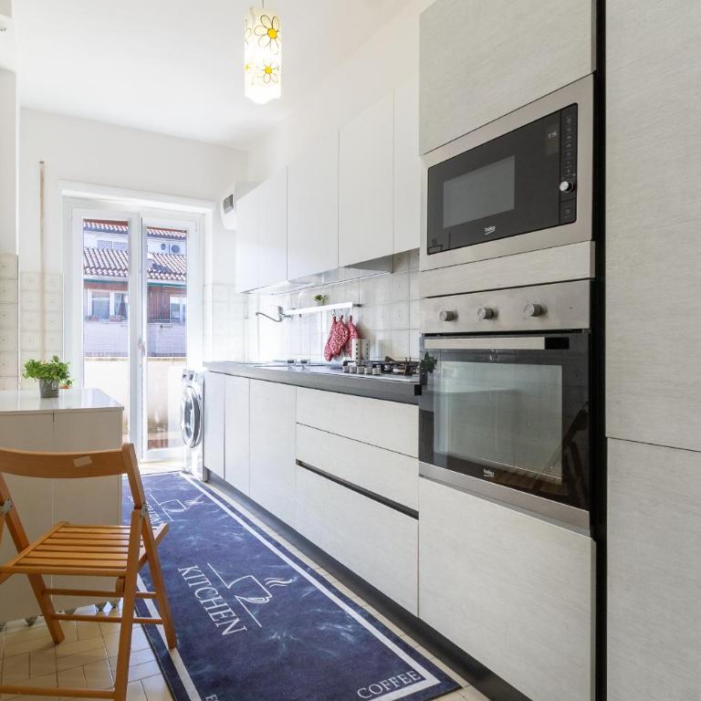 11 Penthouse vicino la metro - Appartamento con 2 Camere da Letto - 42