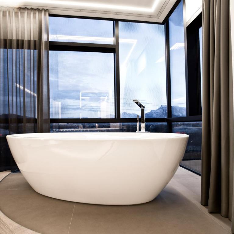 COOL MAMA Hotel Salzburg - Executive Doppelzimmer mit Blick auf Salzburg - 7