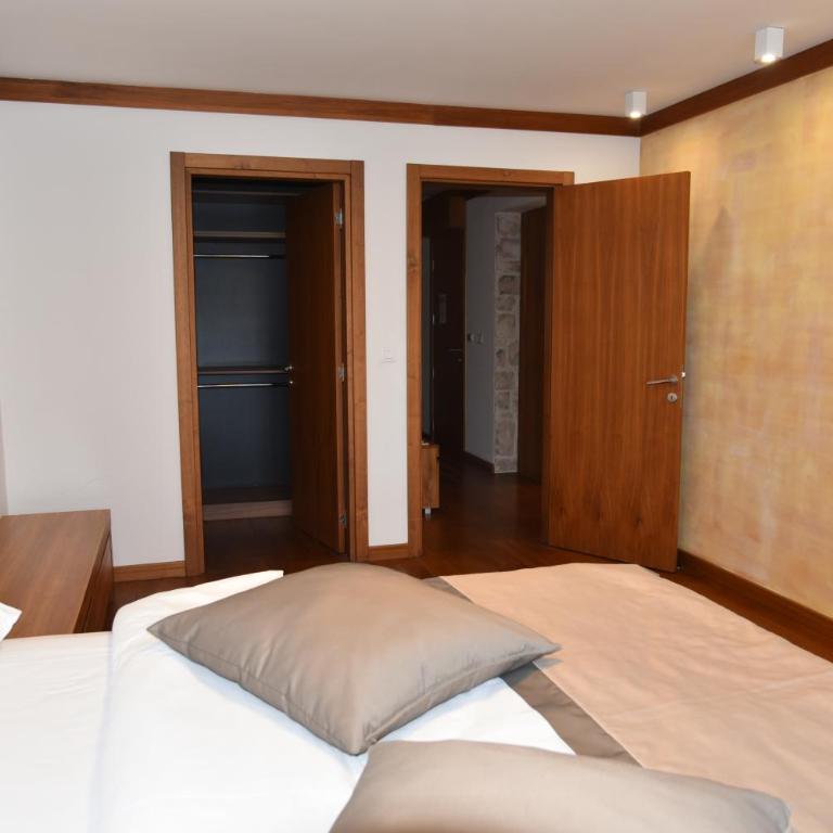 Vucko Residence Pool & SPA - Apartman s 3 Spavaće Sobe i Pogledom na Planinu - 8
