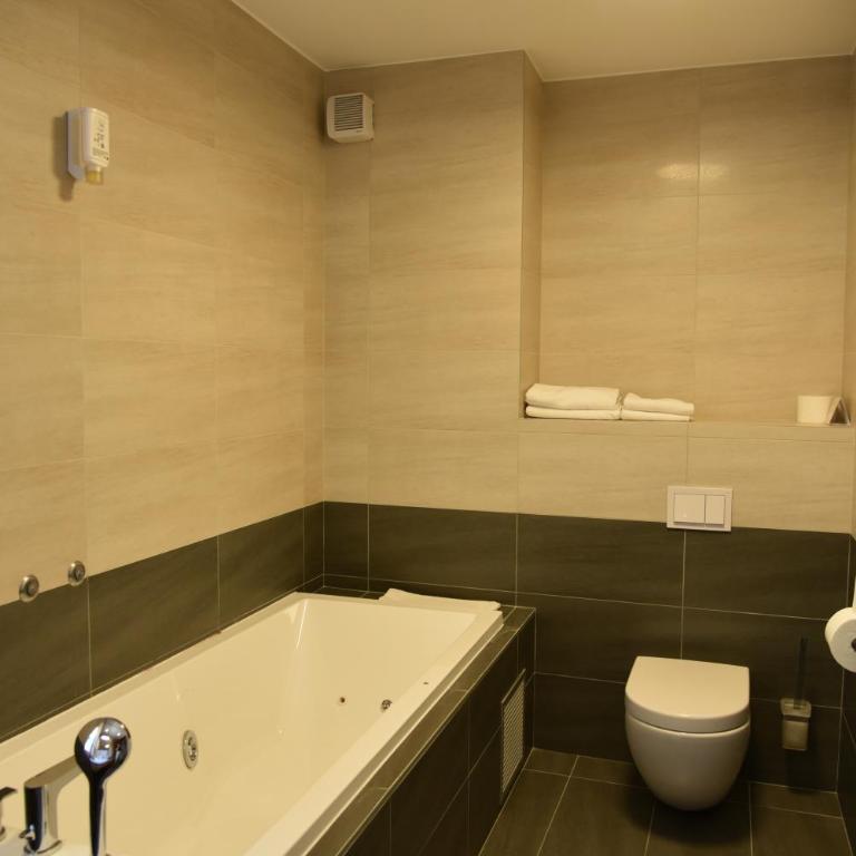 Vucko Residence Pool & SPA - Apartman s 3 Spavaće Sobe i Pogledom na Planinu - 11