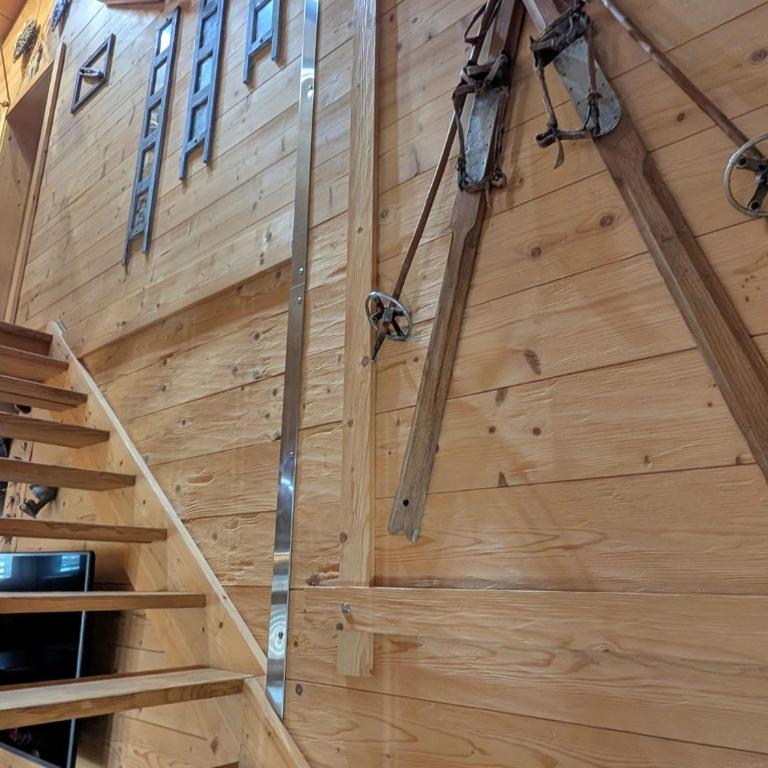 Chalet chaleureux - 9 pers. - Maison 4 Chambres - 15