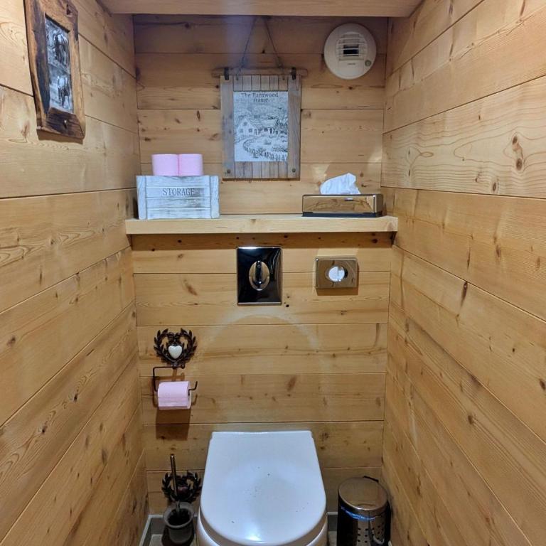 Chalet chaleureux - 9 pers. - Maison 4 Chambres - 28