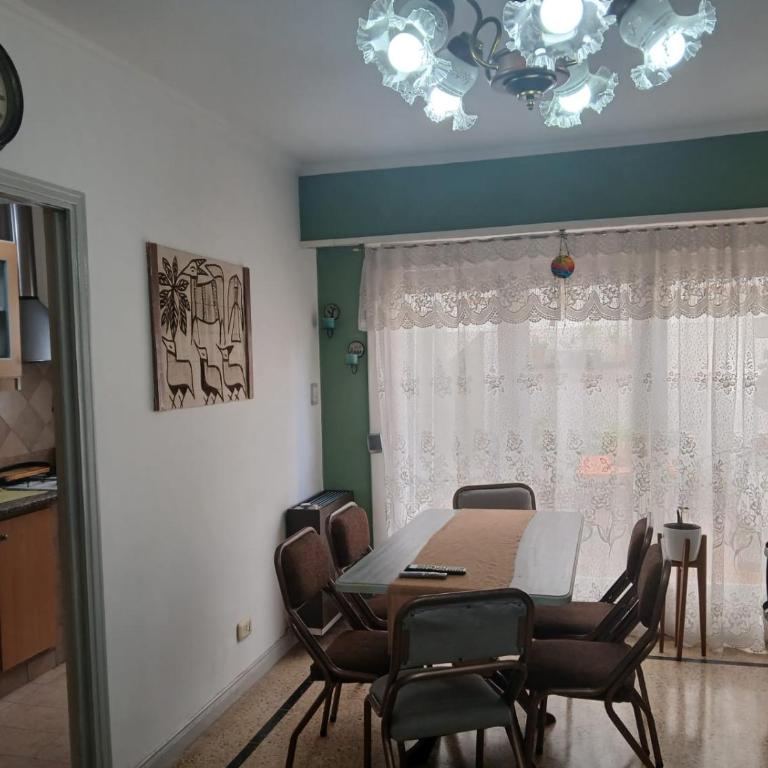 2 ambientes CENTRO,CASINO,y PLAYA, Cochera OPCIONAL en edificio, 3Y4 pers 150MTS DEL MAR - One-Bedroom Deluxe Apartment - 12