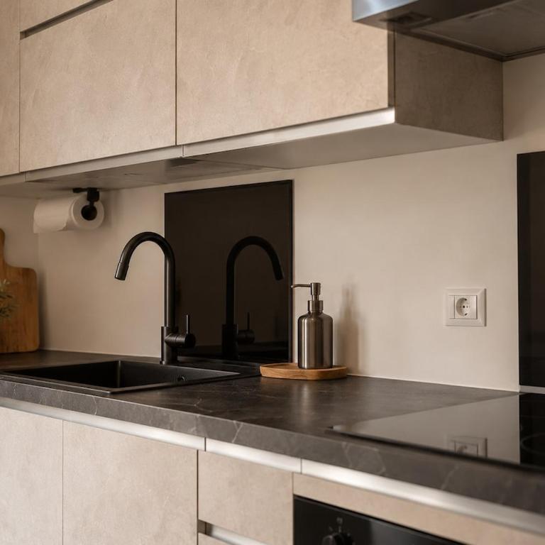 Two-room apartment with a large terrace in the Navigli area - Appartamento con 1 Camera da Letto - 10