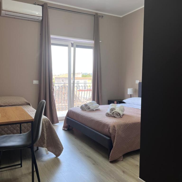B&B Civico 122 - Camera Tripla - 2