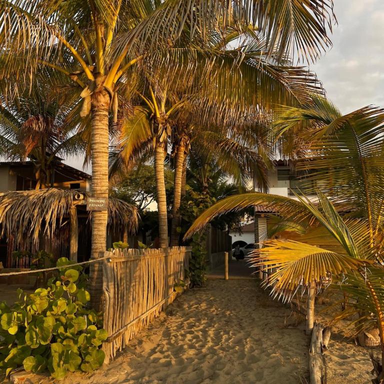 Ruta 51 Exclusive private ocean access in Punta Sal - Eight-Bedroom House - 3