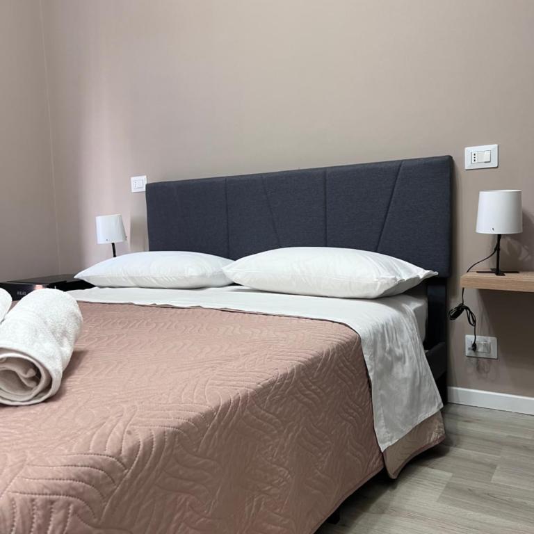 B&B Civico 122 - Camera Tripla - 4