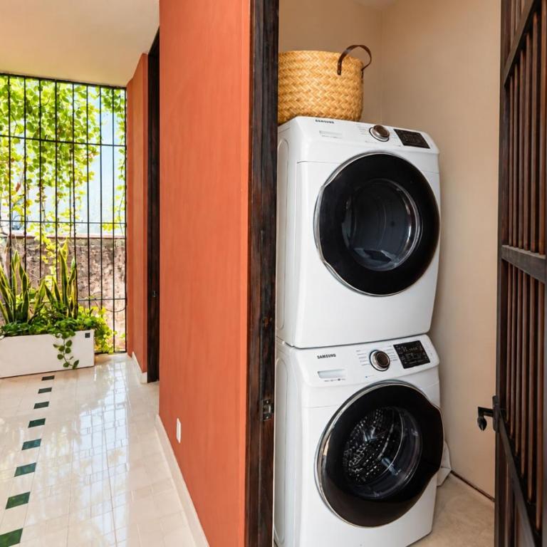 Colonial Oasis Pool 4BR Rooftop Garage - Casa - 32