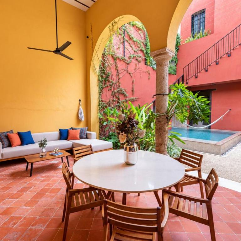 Colonial Oasis Pool 4BR Rooftop Garage - Casa - 55