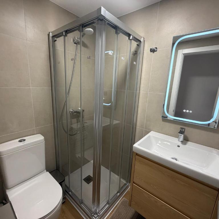 New Spacious 2BR Apartment - Las Canteras Beach - Side Sea View - 2 Bathrooms - AC - Parking - Appartamento con 2 Camere da Letto - 15