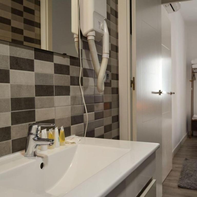 Renovated apartment near Gran Vía - Apartamento de 1 dormitorio - 17
