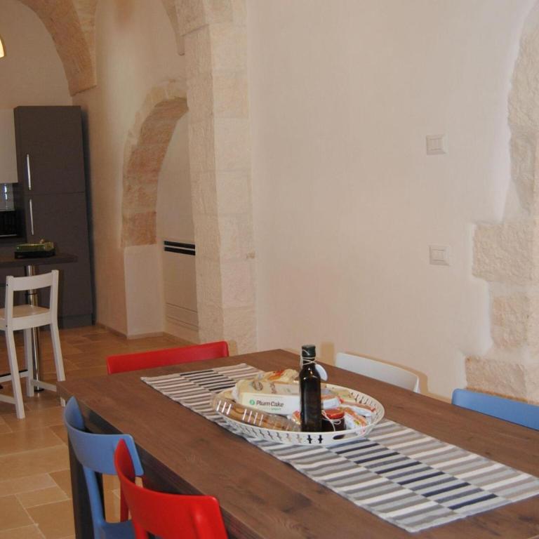 Trullo in Puglia with Private Pool and Charm - Casa Vacanze con 3 Camere da Letto - 17