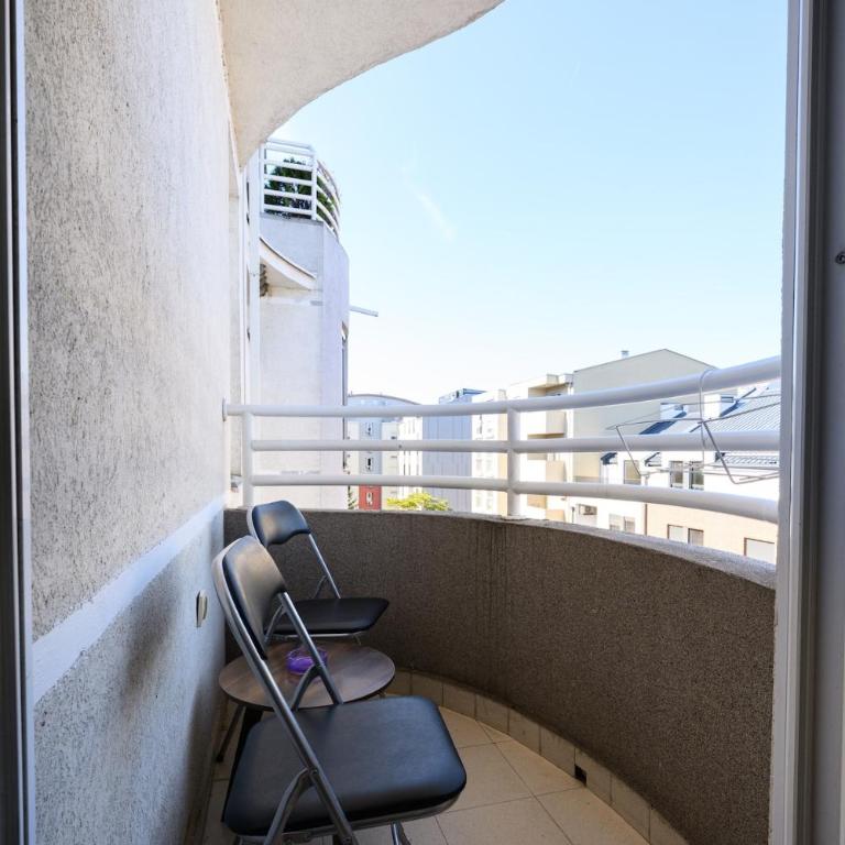 ADA SEVEN Apartment with Free Private Parking - Apartment mit 1 Schlafzimmer - 11