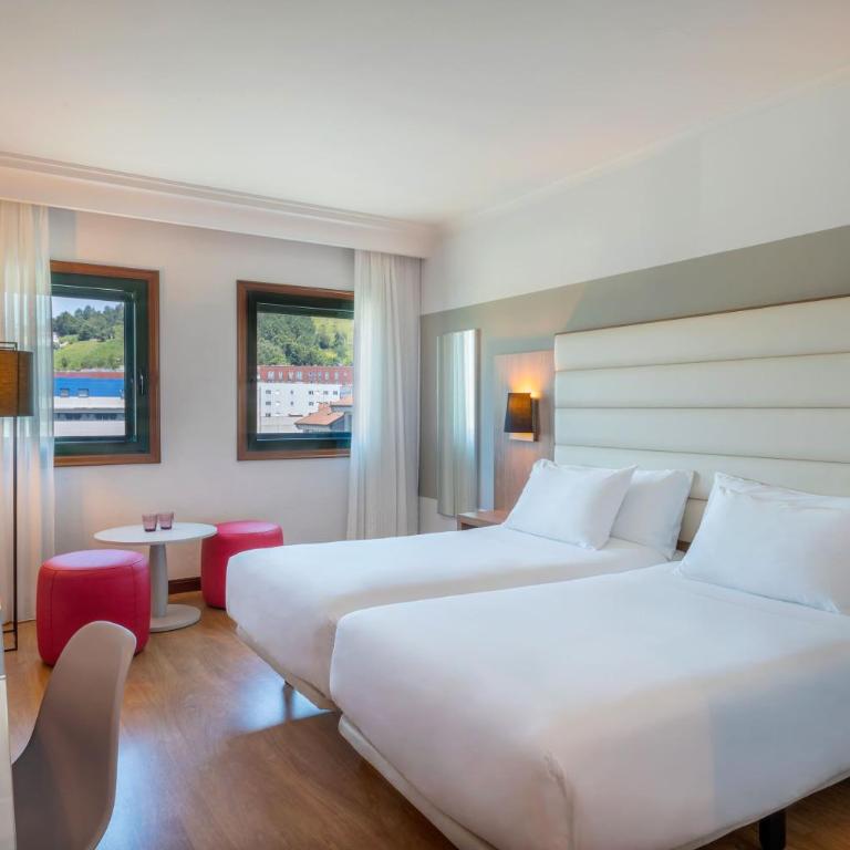Hotel Santiago Plaza, Affiliated by Meliá - Habitación Estándar - 4