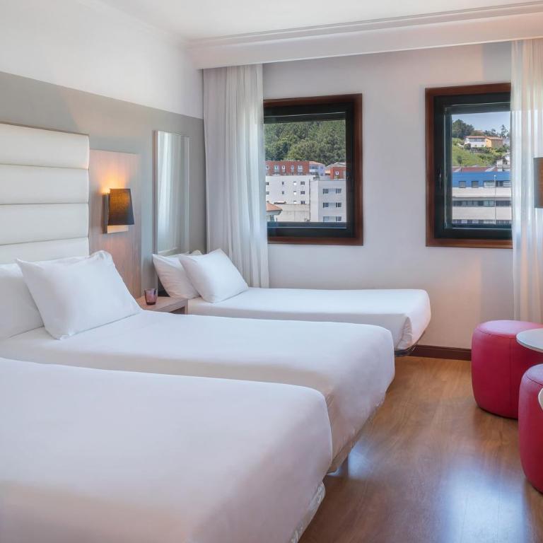 Hotel Santiago Plaza, Affiliated by Meliá - Habitación Triple - 2