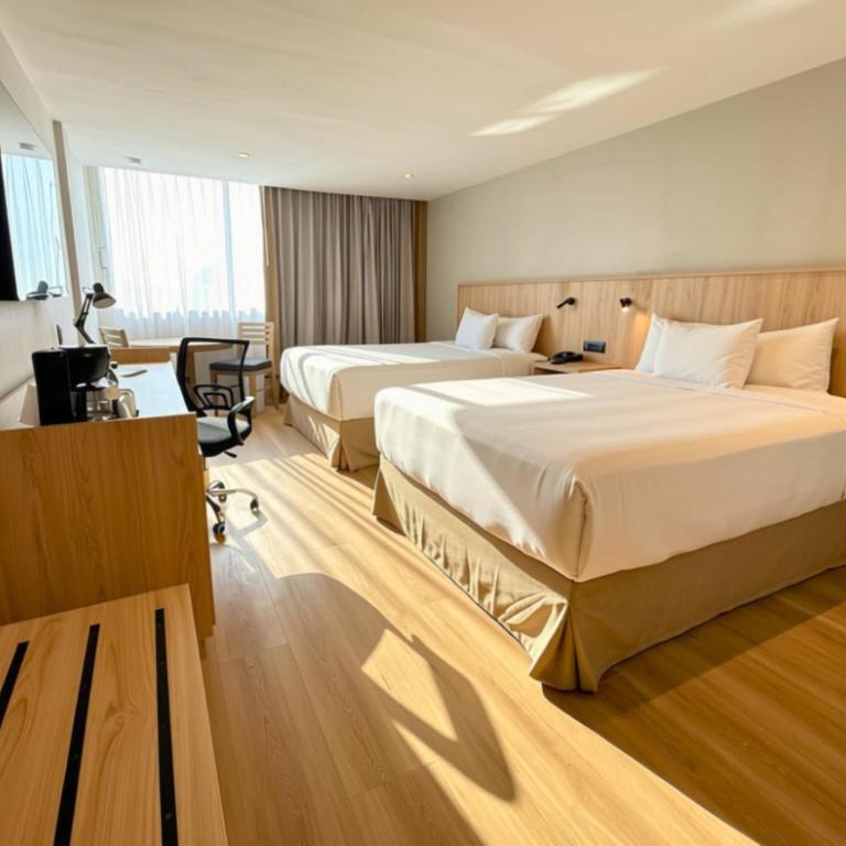 Wyndham Garden Tijuana Palacio Azteca - Habitación Doble Superior con 2 camas dobles - No fumadores - 3