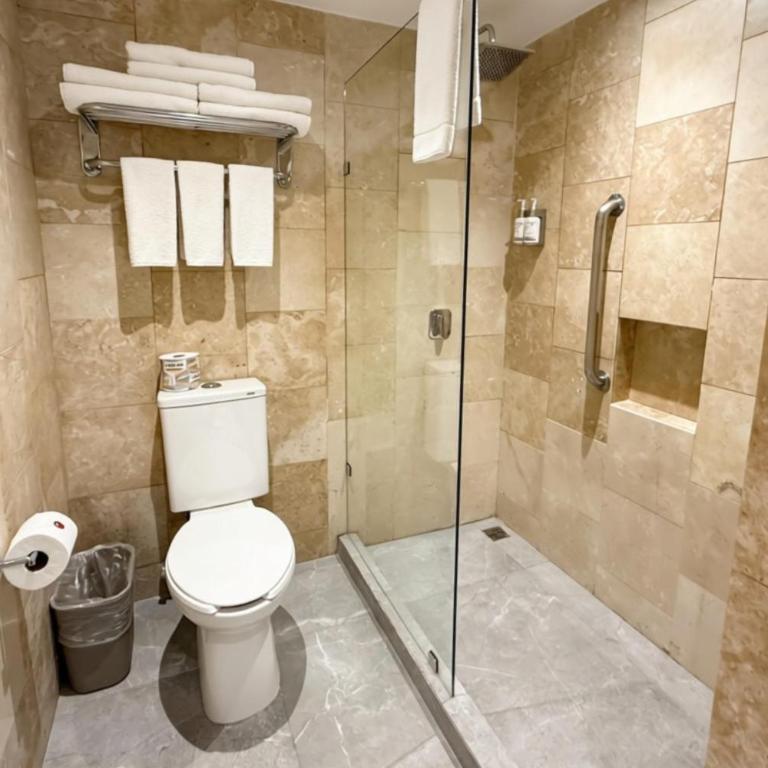 Wyndham Garden Tijuana Palacio Azteca - Habitación Doble Superior - No fumadores - 4