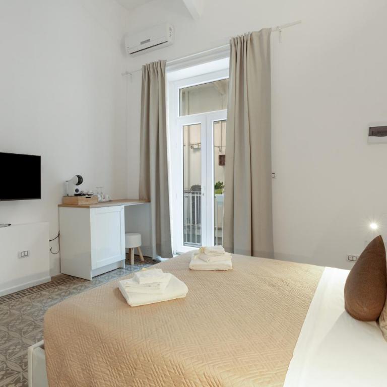 Kairos Rooms & Suite - Habitación Doble con ducha - 1 o 2 camas - 3