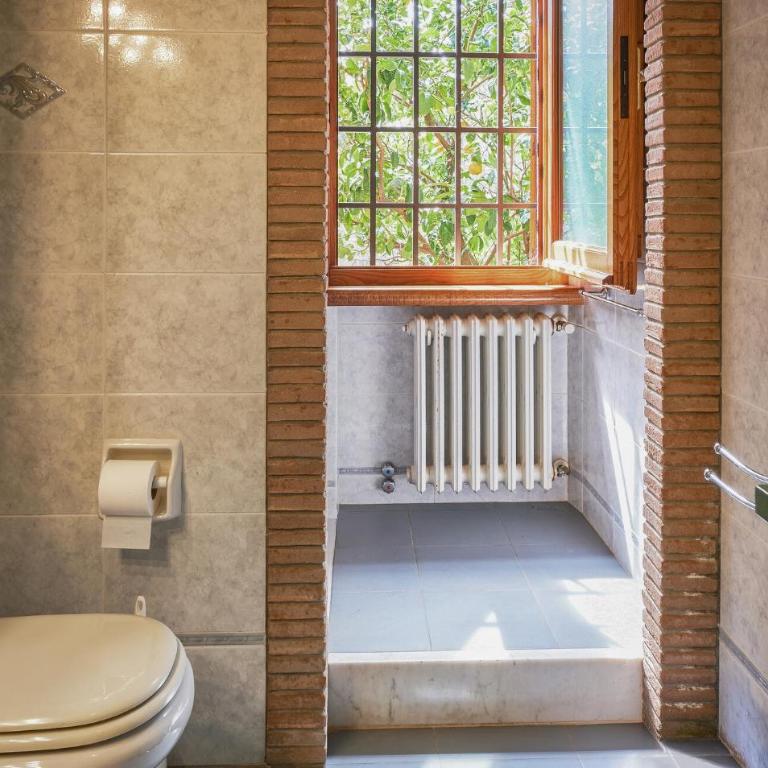 Stunning Home In Camaiore With Private Swimming Pool, Can Be Inside Or Outside - Casa con 3 Camere da Letto - 13