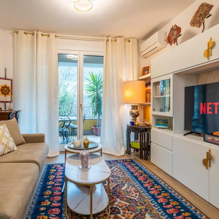 Como Elite Apartment with Wi-Fi and a larger balcony - Apartment mit 1 Schlafzimmer - 1