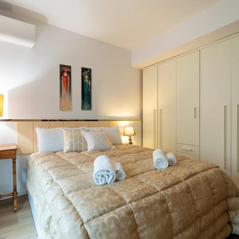 Como Elite Apartment with Wi-Fi and a larger balcony - Apartment mit 1 Schlafzimmer - 9