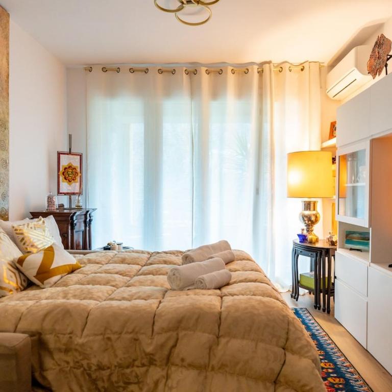 Como Elite Apartment with Wi-Fi and a larger balcony - Apartment mit 1 Schlafzimmer - 12