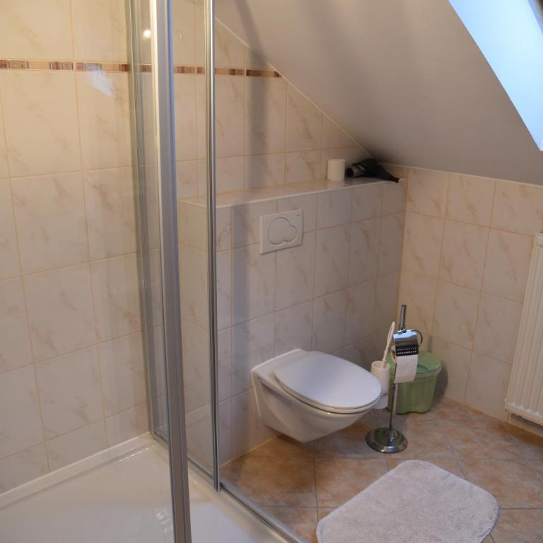 Thermenpension Gigler - Two-Bedroom Apartment with Balcony - 2