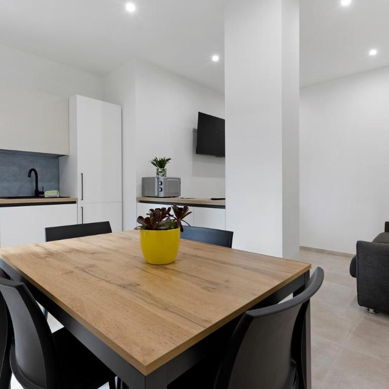 Apartaments Kero House - Appartamento Superior con 1 Camera da Letto e Balcone - 12