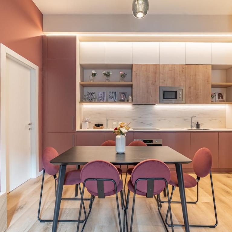 5' from Central Station, with 2 Bedrooms - Appartamento con 2 Camere da Letto e Balcone - 19