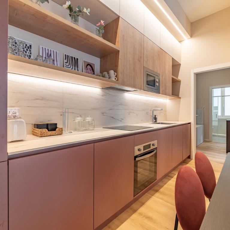 5' from Central Station, with 2 Bedrooms - Appartamento con 2 Camere da Letto e Balcone - 20